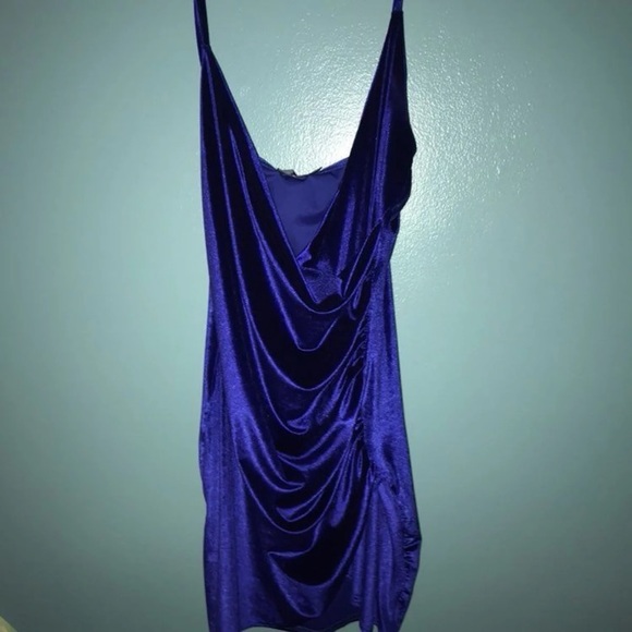 Pretty little Thing dress - Picture 6 of 7